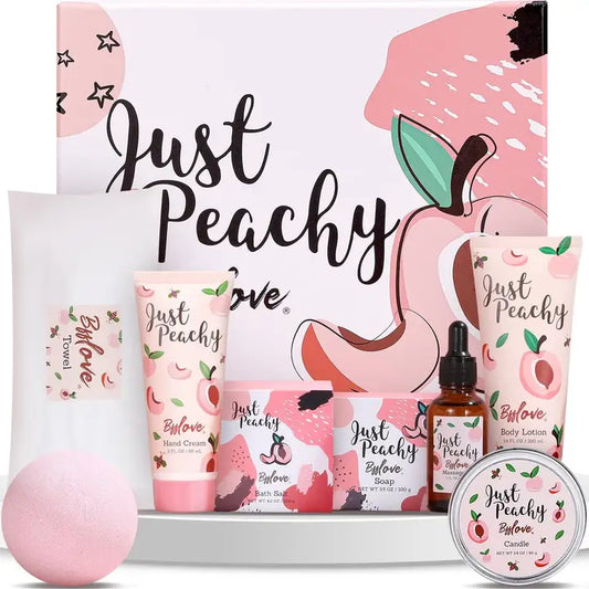 Spa Luxetique - Wellness Giftset Just Peachy Pampering Pack. Good for a gift.